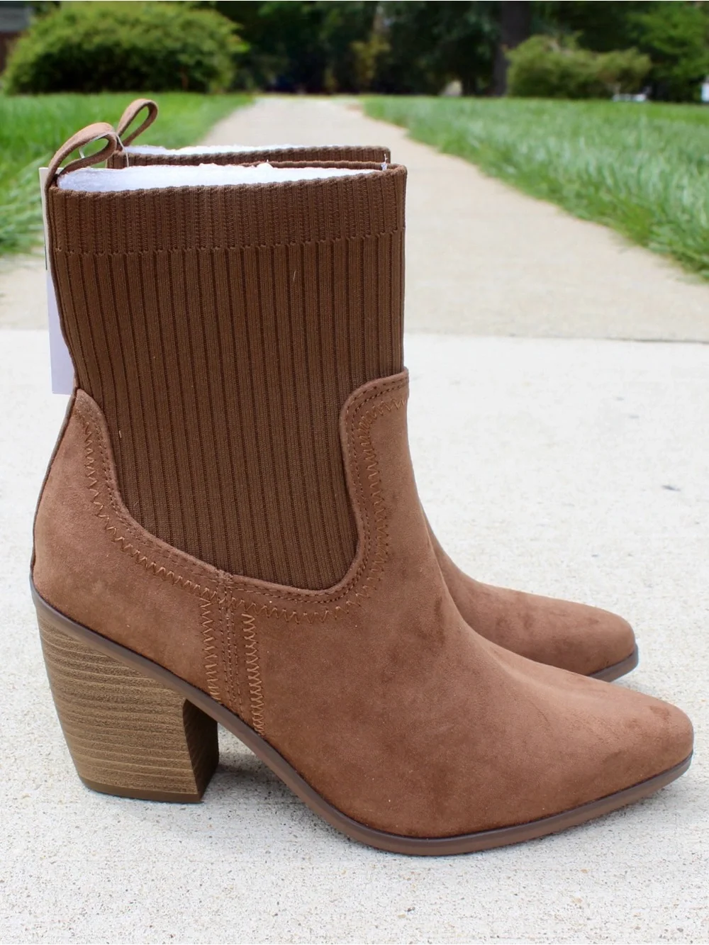 Universal Thread Kinley Pull-on Ankle Boots Women's Sz 8.5